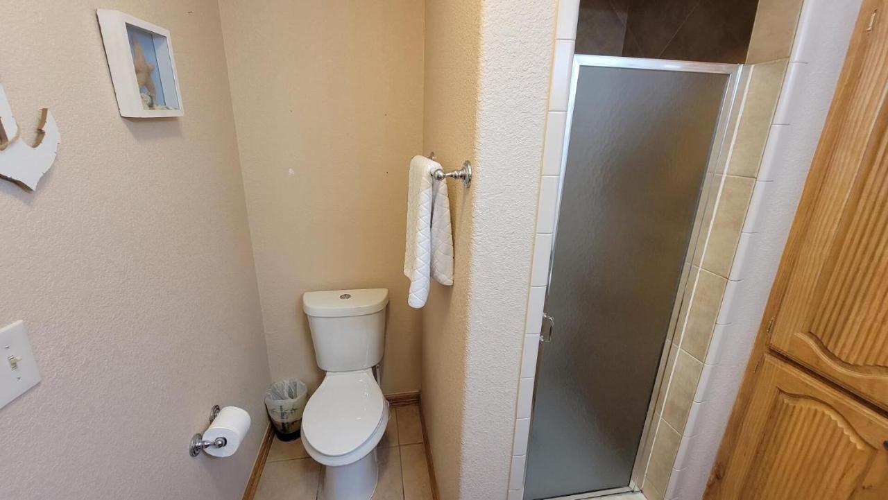 Cozy 2 Bedroom With Big Pool - Campeche Triplex Unit C Home South Padre Island Eksteriør bilde